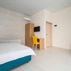 Номер стандарт с 1 двуспальной кроватью