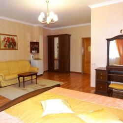 Комната комфорт с 1 двуспальной кроватью