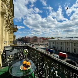 2-комнатные апартаменты улучшенные SivakApart  Квартира с балконом на Невский проспект
