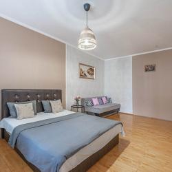 Фото Апартаменты на улице Серова 45