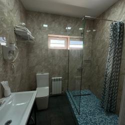 Номер комфорт с 1 двуспальной кроватью
