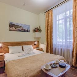 Фото Hotel & Hostel ZOO (Отель и хостел ЗОО)