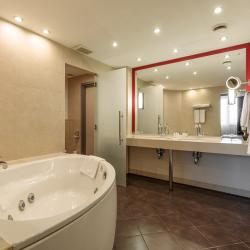 Фото Отель Ramada By Wyndham Yekaterinburg Hotel & Spa (Рамада )
