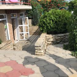Фото Отель Альпийский двор