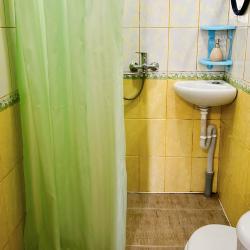 2-местный номер эконом с 2 односпальными кроватями