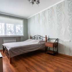 Фото Апартаменты на улице Гагарина 12