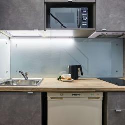 Фото Отель FlatStay Кирилловская , 6