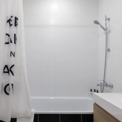 Фото Отель Apartmens PTS (Апартменс ПТС) на улице Кадомцева 2А