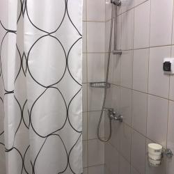 Номер стандарт с 2 односпальными кроватями (без кондиционера)