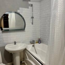Фото Отель SutkiVIP на улице Стрельбищенская 18в