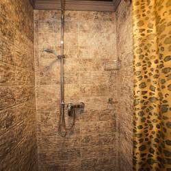 Номер улучшенный с 1 двуспальной кроватью