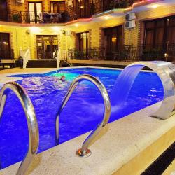 Фото Отель Кастро