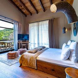 Премиальное шале с сауной и бассейном для 14 гостей