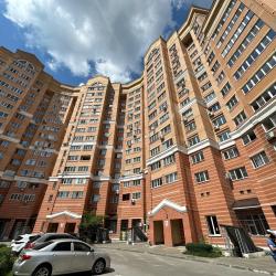 1-комнатные апартаменты улучшенные город Липецк, улица Катукова 23