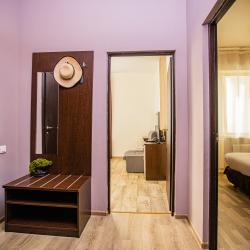 Апартаменты с кухней и видом на город для 7 гостей