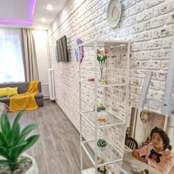 Фото Апартаменты Apart Aprel на улице Минина 3а