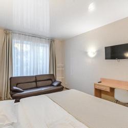 Номер комфорт с 1 двуспальной кроватью