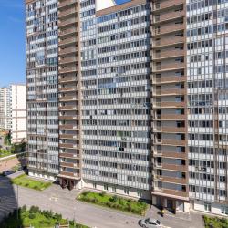 Фото Апартаменты на Охтинской аллее 6