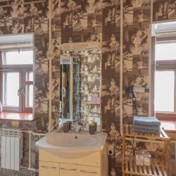 2-комнатные апартаменты улучшенные Двухкомнатные апартаменты у Храма Ильи Пророка, на втором этаже