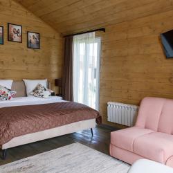 3-местный Коттедж в лесу №7