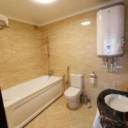 Номер стандарт улучшенный с 1 двуспальной кроватью (с завтраком)