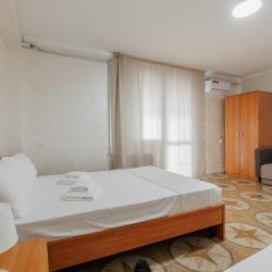 Фото Отель Зеленый попугай