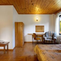 Номер эконом стандарт (2х и 4х этажный корпус)