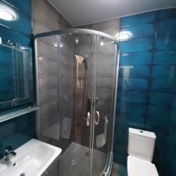 Номер стандарт с 1 двуспальной кроватью