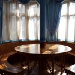 Номер люкс с 3 двуспальными кроватями