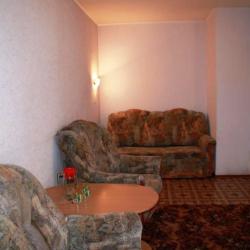 2-комнатный номер стандарт с 1 двуспальной кроватью