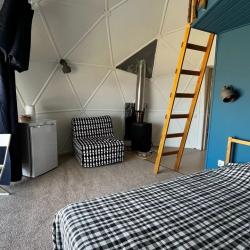 Фото Отель Воробьёвы горы на Байкале