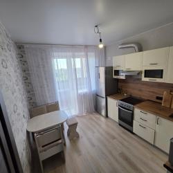 Апартаменты улучшенные Макаренко, 3 (137)