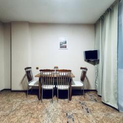 Фото Отель Vegas apartments (Вегас апартментс) на проспекте Молодёжный 31