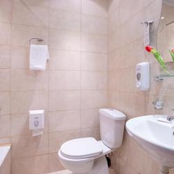 Комната стандарт с 1 двуспальной кроватью