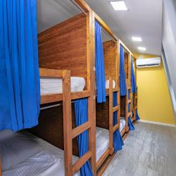 Кровать в общем 8-местном номере (удобства на этаже)(мансарда)