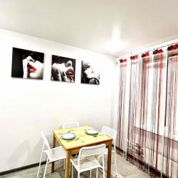 Фото Отель Карта мира на 1ом квартале 35