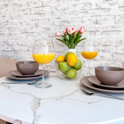 Фото Отель Уютная квартира в самом центре города от сети квартир 