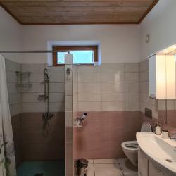 Фото Отель Коттедж А6 на базе отдыха Новинки Парк