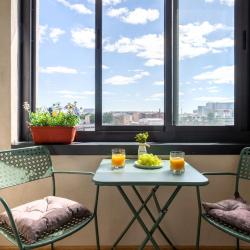 Фото Отель Dubrovskiy Apart (Дубровский Апарт) на улице Парфеновская 14 корпус 1