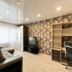 Фото Апартаменты на проезде Ледокольный 9