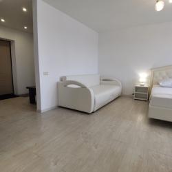 Фото Отель ZNS Rent (ЗНС Рент) на улице Луначарского 49