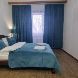 Комната стандарт с 1 двуспальной кроватью