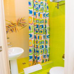 Номер стандарт с 1 двуспальной кроватью