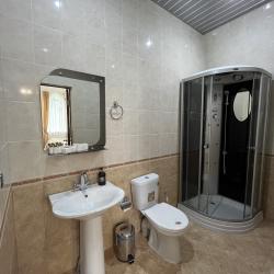Комната улучшенная с 1 двуспальной кроватью
