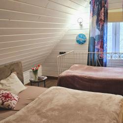 Коттедж улучшенный в Лесу