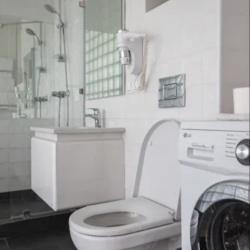 Двухместные апартаменты с балконом и с красивым видом из окна