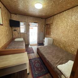 Фото Отель Гостевые домики Огонек