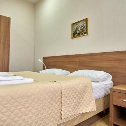 Номер стандарт с 1 двуспальной кроватью