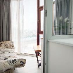 Фото Апартаменты Гуру на улице Шелеста 36