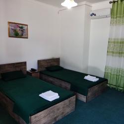 Номер стандарт с 2 односпальными кроватями